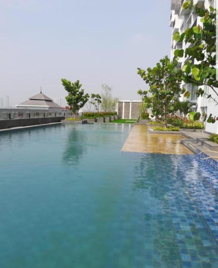 Treeparkcity Apartments By Winshome Tangerang Extérieur photo